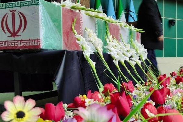 سوم آذر؛ تشییع پیکر ۱۰۰ شهید در مسیر دانشگاه تا میدان انقلاب