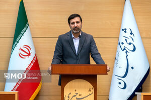 تعویق انتخابات میان دوره‌ای مجلس خبرگان و مجلس شورای اسلامی