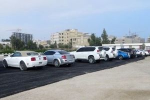 توقیف سه فروند شناور حامل ۳ دستگاه خودرو تویوتا لندکروز قاچاق در آب‌های میناب 