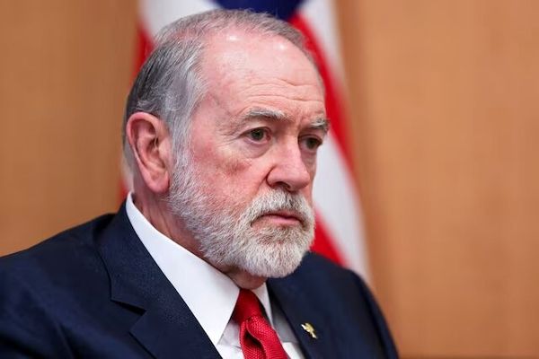 دیدار محرمانه سفیر آمریکا با جاسوس سابق اسرائیل دردسرساز شد