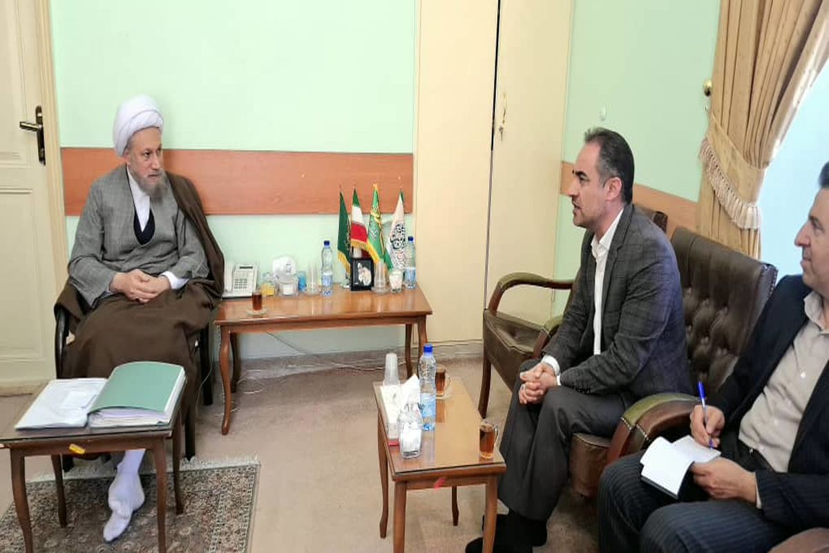 Iمام جمعه شیراز 