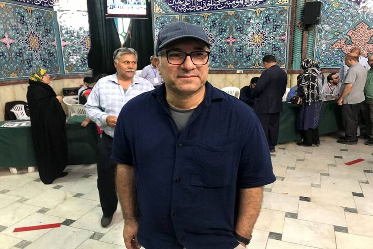 رضا میرکریمی