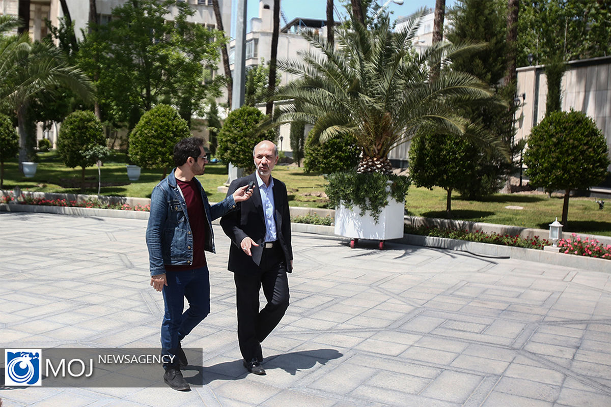 حاشیه جلسه هیات دولت - ۳۰ فروردین ۱۴۰۲