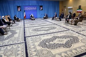 آمادگی ایجاد شهرک پوشاک در یزد/خودکفایی در تولید دام را پیگیری می کنیم