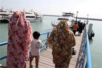 ترابری مسافر در بنادر قشم  به7 میلیون نفرسفر رسید / رونق 199 درصدی ترانشیپ در بندر قشم