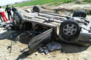 واژگونی خودروی تیبا در آزادراه اندیمشک پل زال ۲ فوتی و ۲ مصدوم داشت