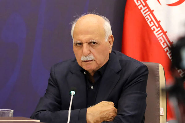 اجرای ناگهانی مالیات بر ارزش افزوده شوک تورمی ایجاد می‌کند