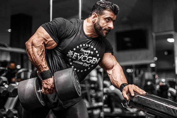 جان فدای وطنم؛ بمیرم ندهم تن به غیر وطن