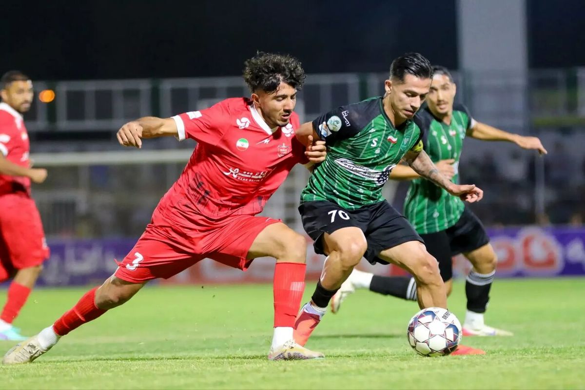 پرسپولیس و خیبر