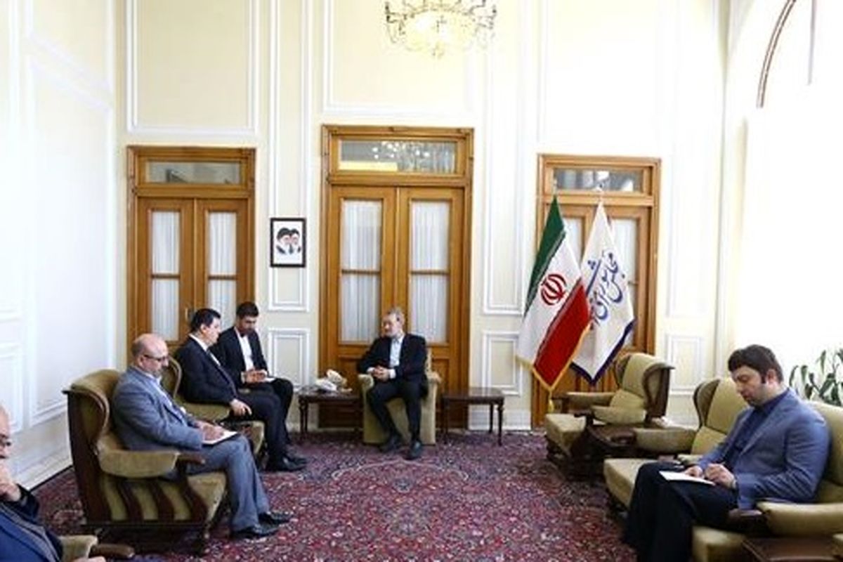 دیدار لاریجانی با سفیر سوریه در تهران