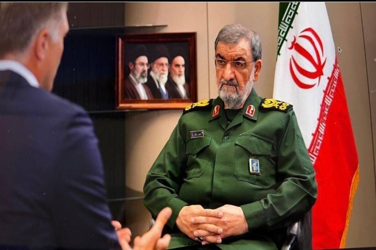 دبیر شورای عالی امنیت ملی