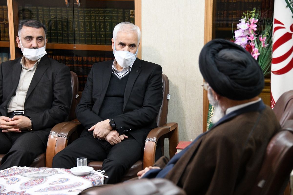 امام جمعه اصفهان