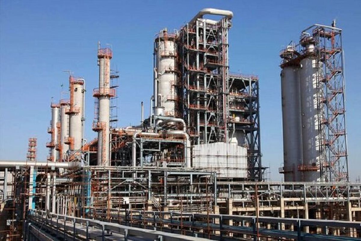 پالایشگاه آبادان