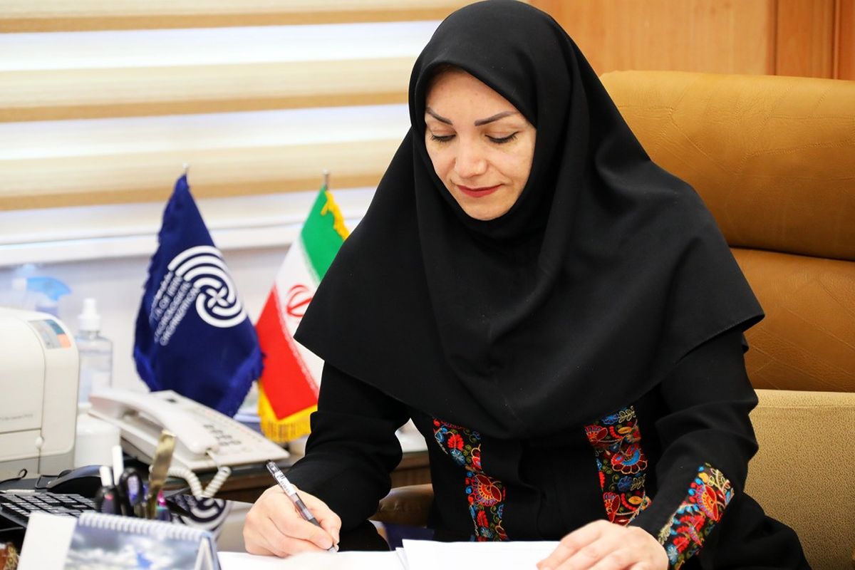 سحر تاج بخش