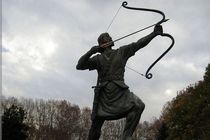 زاکانی به مجسمه آرش کمانگیر در میدان ونک واکنش نشان داد