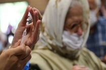  متولدین سال ۱۳۴۰ و قبل از برای واکسیناسیون ثبت‌نام کنند