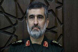 متولدین دهه 60 و 70 باید بکوشند تا مشکلات کشور را در حوزه اقتصادی و جنگ روانی برطرف کنند
