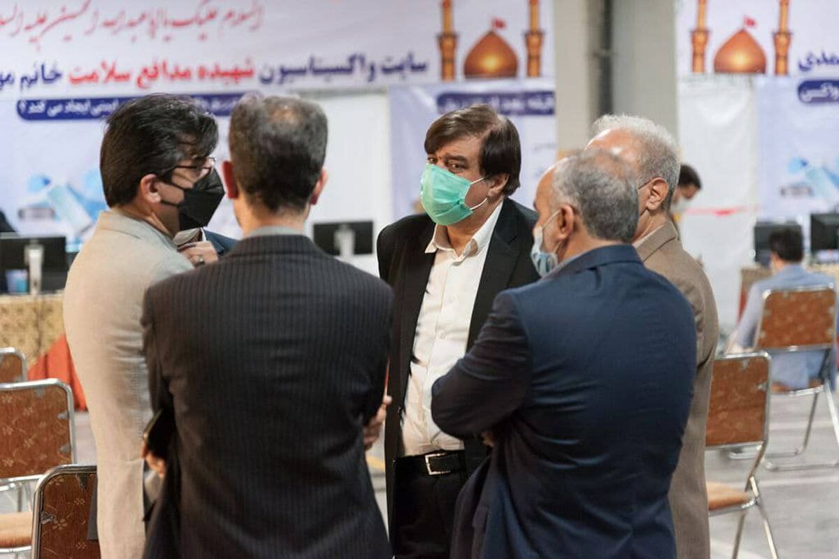 حسنی