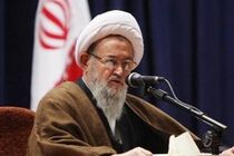 دشمنان می‌خواهند مکه و مدینه به عنوان سمبلیک باشد/هدایت بشر با زور و شلاق فایده‌ای ندارد 