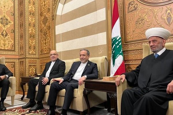 دیدار وزیر امور خارجه کشورمان با مفتی اعظم لبنان