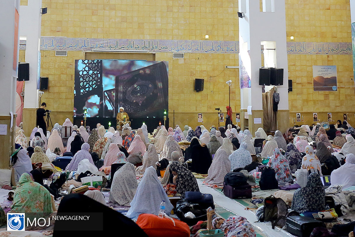 مراسم معنوی اعتکاف دانشجویی مجتمع کوی دانشگاه تهران