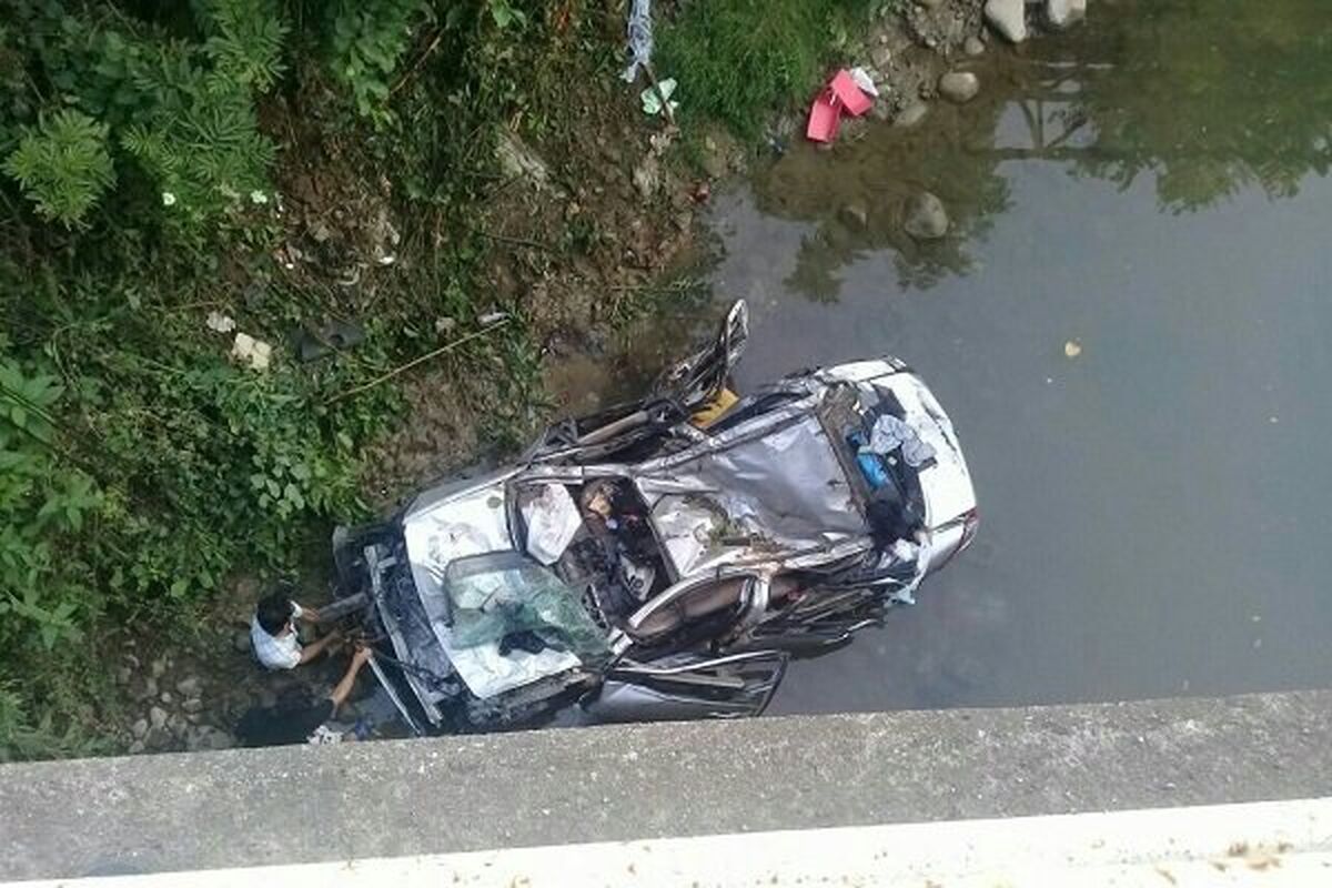 سقوط خودرو