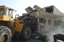 ۲۰واحد ساخت و ساز غیرمجاز در رباط کریم تخریب شد