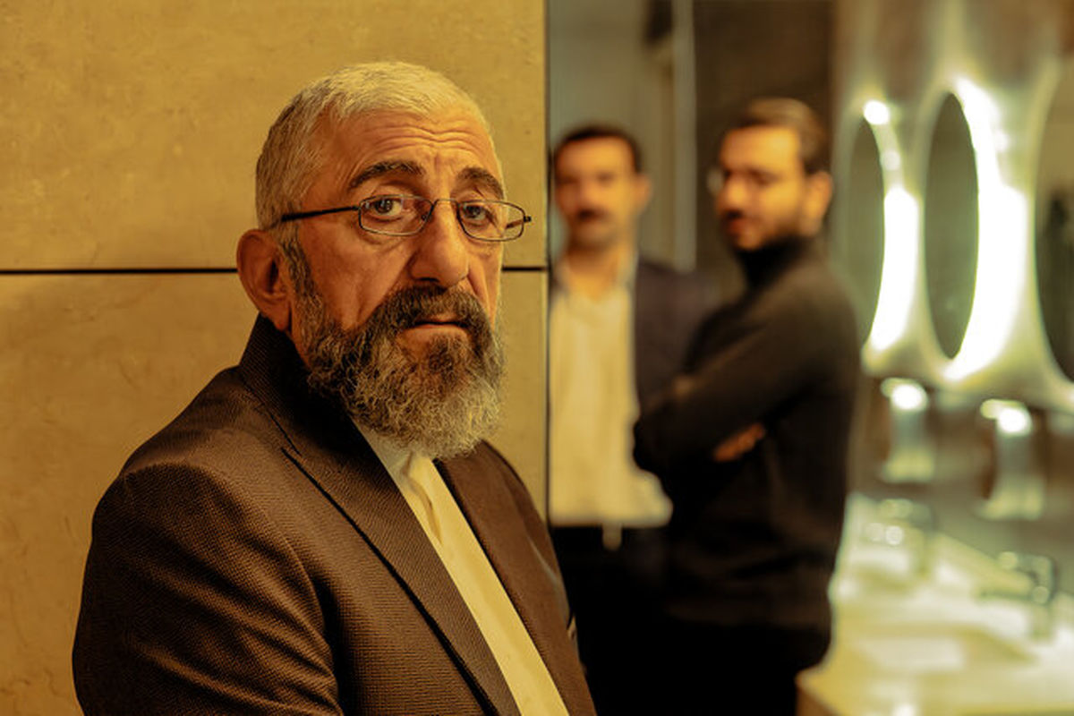 فیلم سینمایی جهان مبهم هاتف