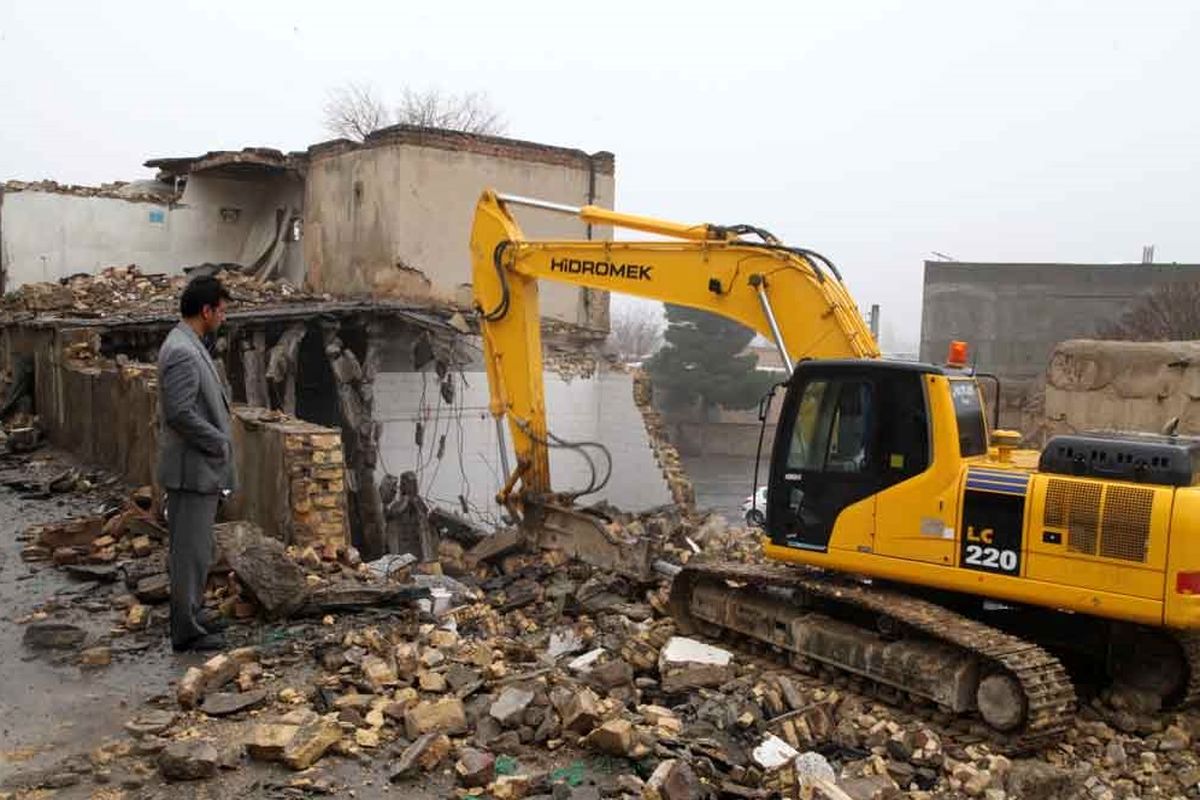  تخریب اراضی