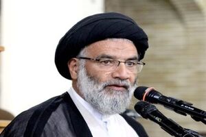 تلاش دشمن برای سست کردن بنیان خانواده است