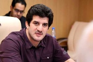 آقایان باید پای کار خودشان بایستند