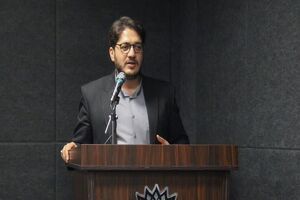 خدمات تامین اجتماعی متناسب با جمعیت و نیاز استان قم نیست/ لزوم توجه به توسعه بیمارستان امام رضا (ع)