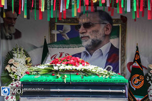 تشییع پیکر شهید محسن فخری زاده در ستاد وزارت دفاع