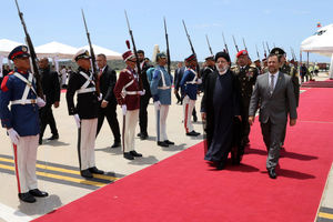 رئیس جمهور وارد کاراکاس شد