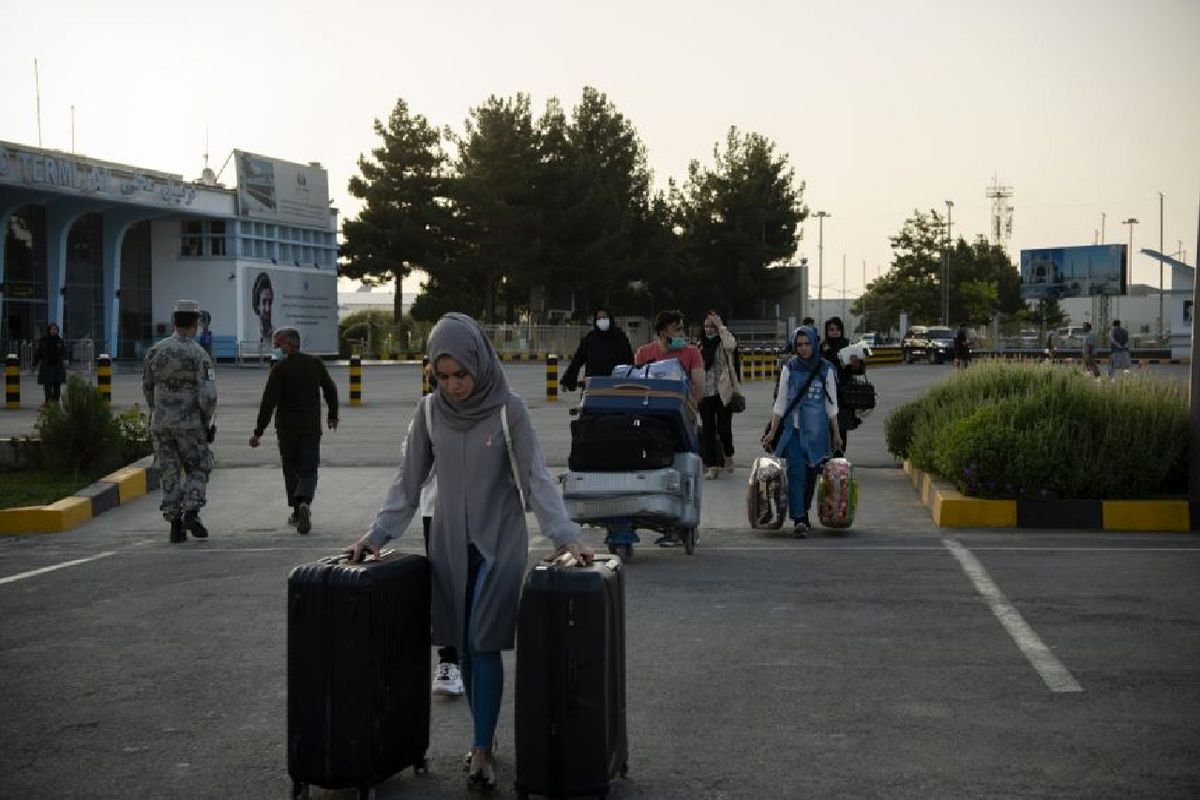 خروج افغان ها