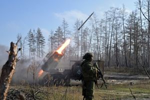  رهگیری و انهدام ۲ بمب هوایی هدایت‌شونده «جی‌دی‌ای‌ام» اوکراین توسط روسیه