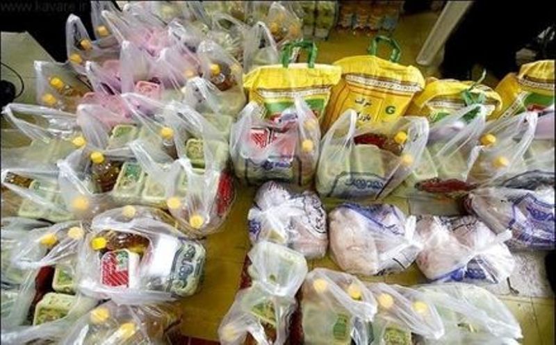 توزیع 150 سبد غذایی بین نیازمندان توسط هلال احمر شهرضا