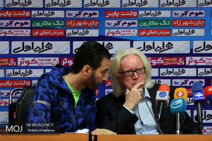 کنفرانس مطبوعاتی قبل از دربی ٨٦ 