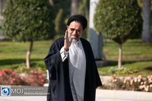 بازدید وزیر اطلاعات از ستاد انتخاباتی وزارت کشور