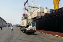 تخلیه و بارگیری بیش از یک میلیون تن کالای نفتی و غیر نفتی 