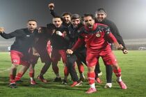 آتش بازی شهرداری نوشهر در مقابل پالایش نفت بندرعباس