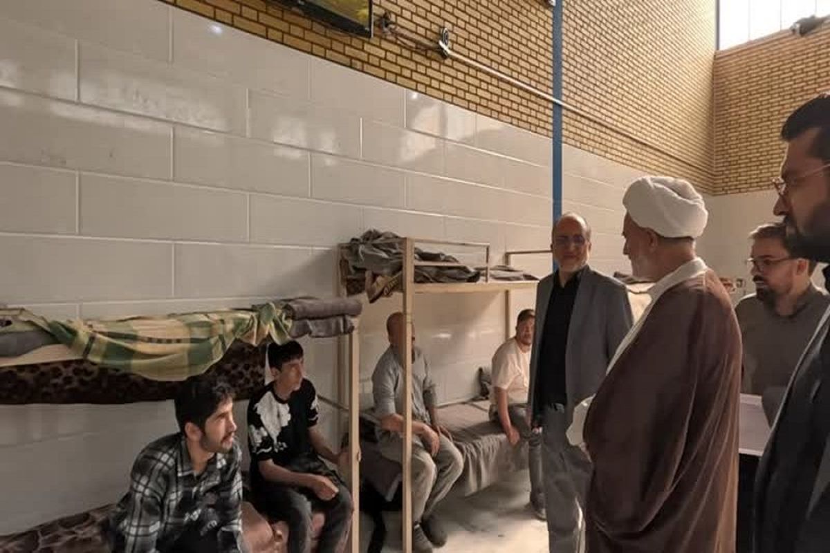 بازدید از اداره اتباع