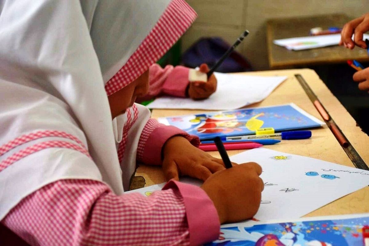 دانش آموزان بازمانده از تحصیل 