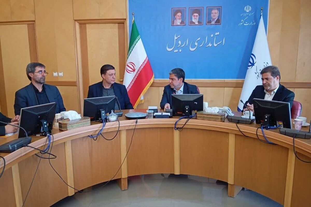 استاندار اردبیل 