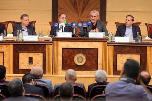 با اصلاح بودجه فشار بر بانک‌ها و تورم کاهش می‌یابد