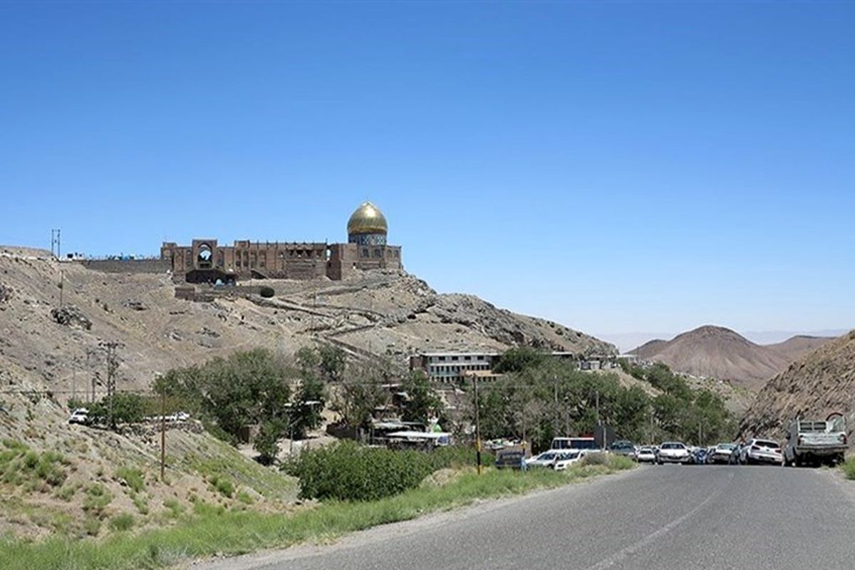 بقعه متبرک قم