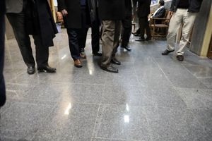 مانور محبوبیت آقایان نامزد با خدم و حشم