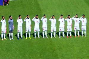 سلام نظامی بانوان فوتبالیست ایران + فیلم