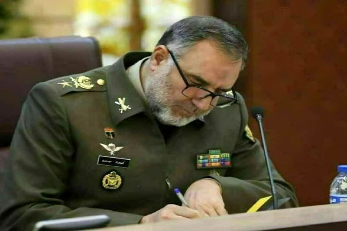 فرمانده نیروی زمینی ارتش