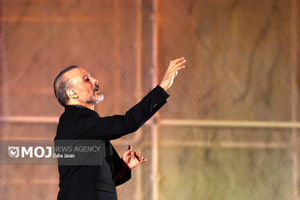 آهنگ «از خون جوانان وطن» با صدای علیرضا قربانی + صوت